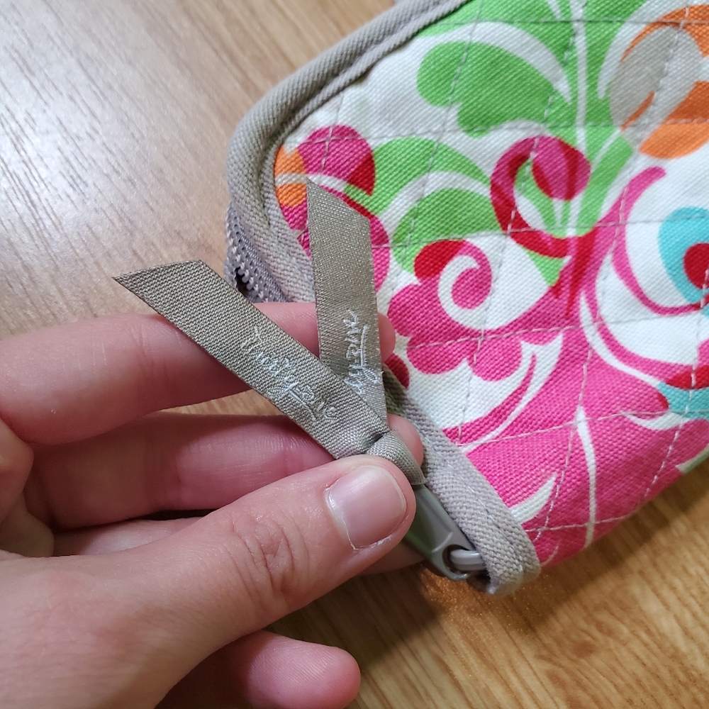 Colorful thirty-one Soft Wallet - Picture 5 of 5